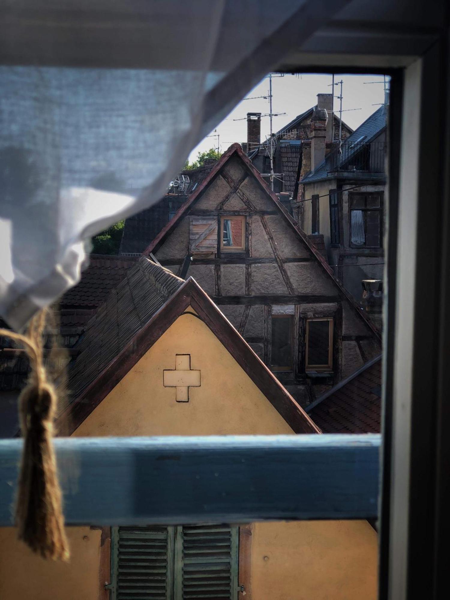 Sous Les Toits Du Zinc - Climatise Colmar Exterior foto
